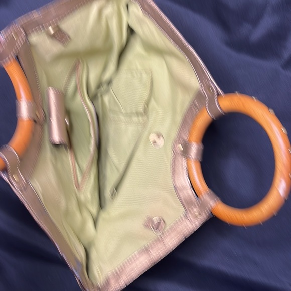 Fossil Handbag Hawaiian Print W/Wooden Handles - Picture 8 of 13